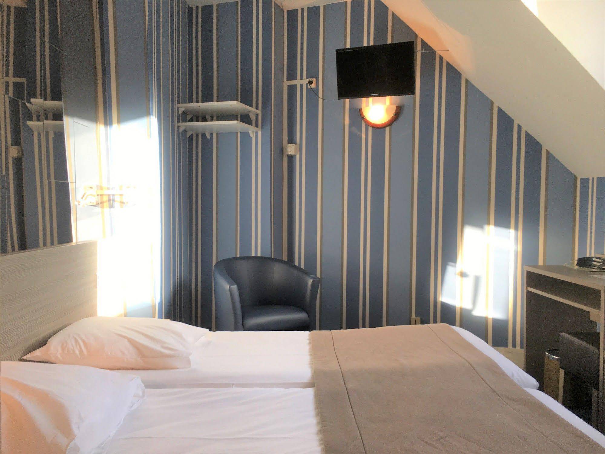 Hôtel Eiffel Kensington Paris Extérieur photo
